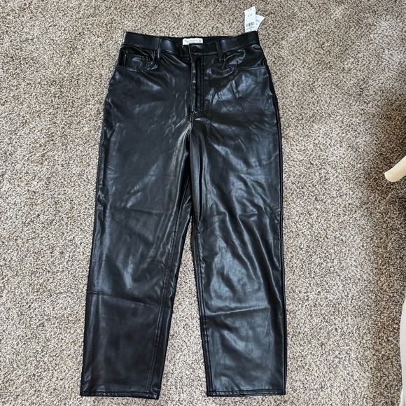 Abercrombie & Fitch Ultra High Rise Vegan Leather Ankle Straight Pant - Picture 2 of 7